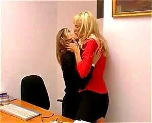 girls making out in the office - Watch Office Lesbians extra kiss - Lesbian Kiss, Lesbian, Vintage Porn -  SpankBang