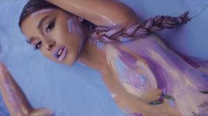 Ariana Grande Has A Pussy - Gran polÃ©mica por la letra de la Ãºltima canciÃ³n de Ariana Grande