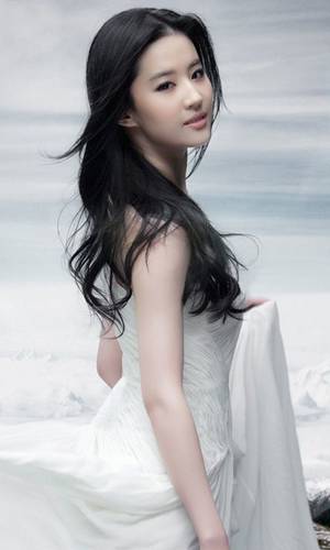 Beautiful Chinese Porn Actress - Liu Yifei (åˆ˜äº¦è²) â€“ Liu Yifei or Crystal Liuï¼Œborn on August is a Chinese  actress, model, dancer and singer.