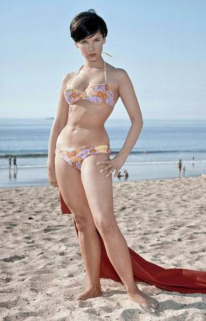 1960s Bikini Sex - 46 best Yvonne Craig images on Pinterest | Yvonne craig, Batgirl and Retro  pop