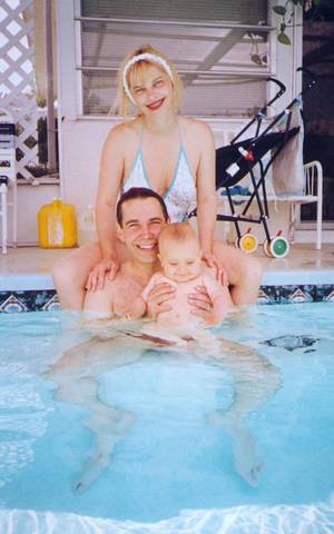 Italian Porn Ilona Staller Coons - With his first wife, Ilona Staller, and their son, Ludwig, in 2003
