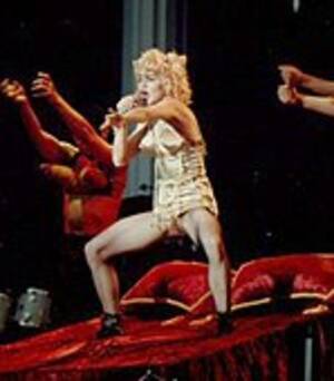 Madonna Blowjob Porn - Madonna: Truth or Dare - Wikipedia
