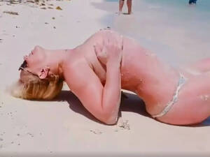 Britney Spears Nude Sex Tape - Britney Spears shares a video going topless at the beach; says 'baby did a  bad thing' | English Movie News - Times of India