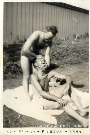 excited vintage nudist - 13 Vintage Gay Photos Taken at the Dawn of Photography