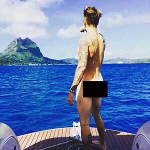 justin bieber anal sex - Justin Bieber shocks fans with naked butt shot | London Free Press