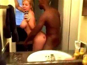 interracial bathroom fuck - Watch interracial bathroom sex - Sex, Negao, Blonde Porn - SpankBang