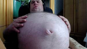 Big Belly Gay Porn - Wertyman big belly push - ThisVid.com