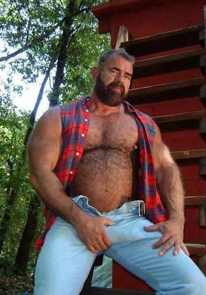 Mature Hairy Gay Bear Porn - he has very sexy details