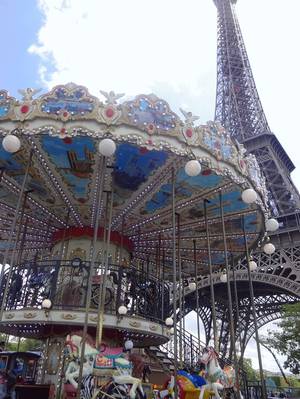 Carousel All Holes Filled Porn - paris france eiffel tower carousel one week one photo travel tales  pumpernickel pixie