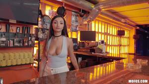 Hot Bartender Sex - College babe works as a bartender in her spare time / Teen Porno XXX