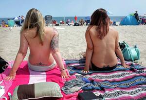 giant tits nudist beach sex - Topless beachgoers: Ban is unconstitutional, discriminatory | The Seattle  Times