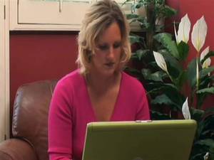 Family Blackmail Mom Caption Porn - My Stepdaughters Attempting To Blackmail Me