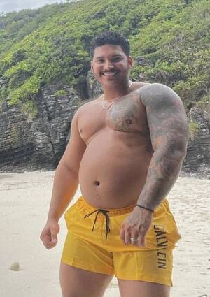 fat nude beach tumblr - The Fat Boy Diet â€” fatboybey: Mirror is too short to fit all me in....