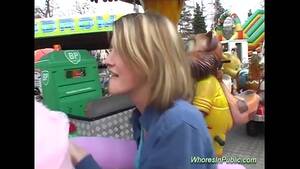 Amusement Park Fun - cute Chick rides tool in fun park - XVIDEOS.COM