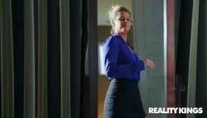 Ariella Ferrera India Summer Porn - Lil Humpers â€“ Ariella Ferrera & India Summer â€“ Roommate Rivalry