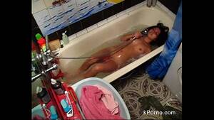 caught masturbating in bath - Voyeur Bathroom Masturbation Caught - XVIDEOS.COM