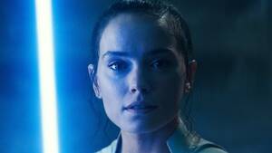 Daisy Ridley Star Wars Porn - Daisy Ridley on Star Wars Retconning Last Jedi and Rey's Parents