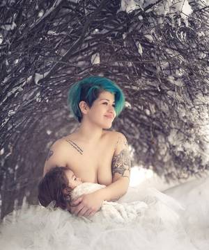 breastfeeding in the 50s - 'Nursing is normal': Photographer captures beauty of breastfeeding in  stunning pictures