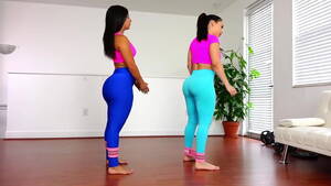 Big Booty Latina Gym - Big Latina Booty Ass Workout Leggings | xHamster