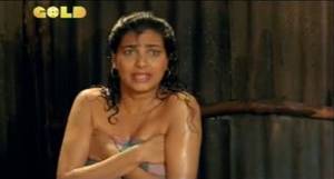 indian actress kimi katkar naked - 5