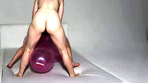 balloon sex - Balloon Porn Videos