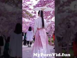 Massage Porn Chinese Traditional Dress - Chinese traditional clothes, hanfu. from chinese girl in traditional dress  play feet Watch Video - MyPornVid.fun