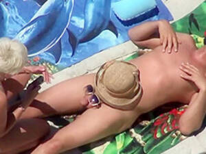 cfnm beach stroke - Cfnm Beach Penis - Video search | Free Sex Videos on Voyeurhit