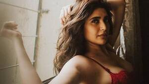Anushka Sharma Hot Sexy Ass - Arunoday Singh - News - IMDb