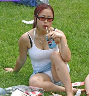 mom sitting upskirt voyeur - Voyeur Upskirt In Park | MOTHERLESS.COM â„¢