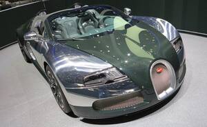 Cool Car Porn - Carbon Clad Bugattis Make for Awesome Car Porn | AutoGuide.com