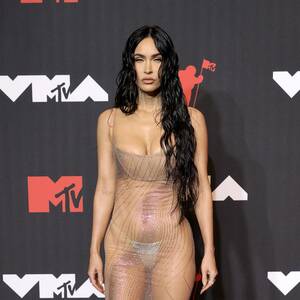 Megan Fox Naked Sex - Megan Fox's 'naked' VMAs dress hailed by fans | The Independent