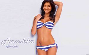 Anushka Sharma Hot Sexy Ass - Check out Anushka Sharma bikini wallpapers, hot posters, sexy pics  collections.