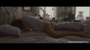 hot sex movie black swan - Natalie Portman in Black Swan 2010 - XVIDEOS.COM