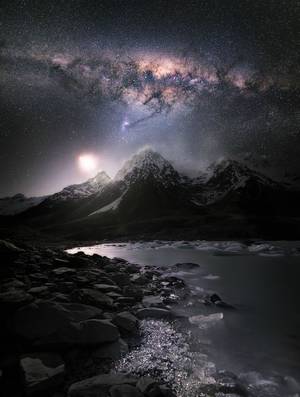 New Zealand Nature Porn - New Zealand's Hooker Lake at Moonrise