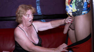 Cock Granny Porn - Big dick surprise for 79 year old grandma - XXXi.PORN Video
