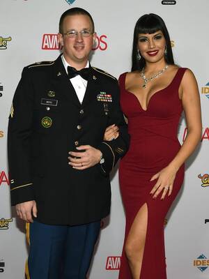 Casino Porn Stars - Porn star takes Army sergeant to industry award show