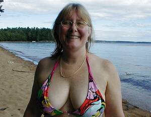 floppy bikini tits - Older women in bikini. (most saggy tits). Porn Pictures, XXX Photos, Sex  Images #303599 - PICTOA