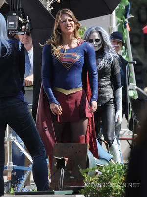 Cw The Flash Porn - Supergirl and Flash Crossover