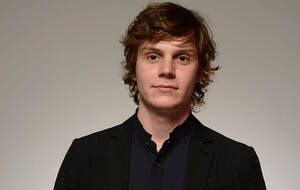 Evan Peters Real Porn - Q&A: Evan Peters Talks 'Adult World,' Horror Stories, and Sex Toy Shops at  Tribeca