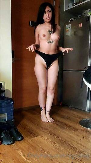 Latina Nude Porn - Watch teen latina fetishist get naked - Feet, Stripping, Latina Big Ass Porn  - SpankBang