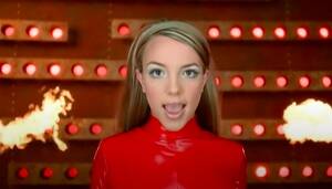 Britney Spears Parody - Fans convinced Britney wore a headset in creepy music video Mandela Effect  : r/MandelaEffect