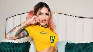 Brazilian Reporter Women Porn Stars - Brazil's sexiest fan loves 'cute' Alisson but is obsessed with 'handsome'  Ronaldo - Daily Star