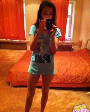 18 Year Old Mexican Pussy Porn - Self shot 18 year old spreads pussy and masturbates in glasses Porn  Pictures, XXX Photos, Sex Images #3459509 - PICTOA