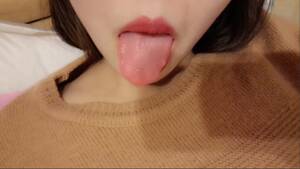 Chinese Tongue Porn - Cute Chinese girl show her tongue -3 - ThisVid.com