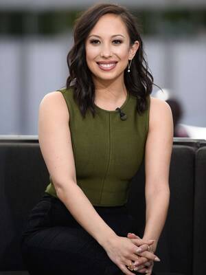 Cheryl Burke Porn - Staying Fit Over the Holidays: Stars Reveal Their Tips