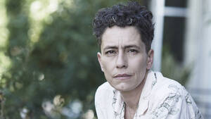 Brazilian Lesbian Sleep - Albertina Carri's 'White Roses, Fall!' From Gentil Cine, Vitrine, Doxa