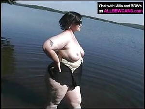 chubby naked lake - chubby BBW does it good near the lake | xHamster