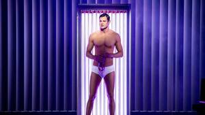 Aaron Moody Porn - Benjamin Walker in 'American Psycho': Theater Review â€“ The Hollywood  Reporter