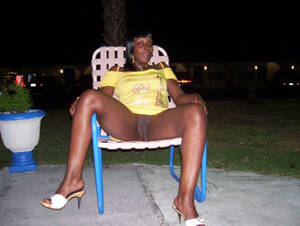 Ebony Bbw Upskirt Porn - Ebony bbw upskirt