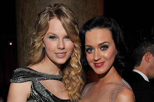 Katy Perry Lesbian Porn Demi Lovato - Katy Perry Declares Peace With Taylor Swift